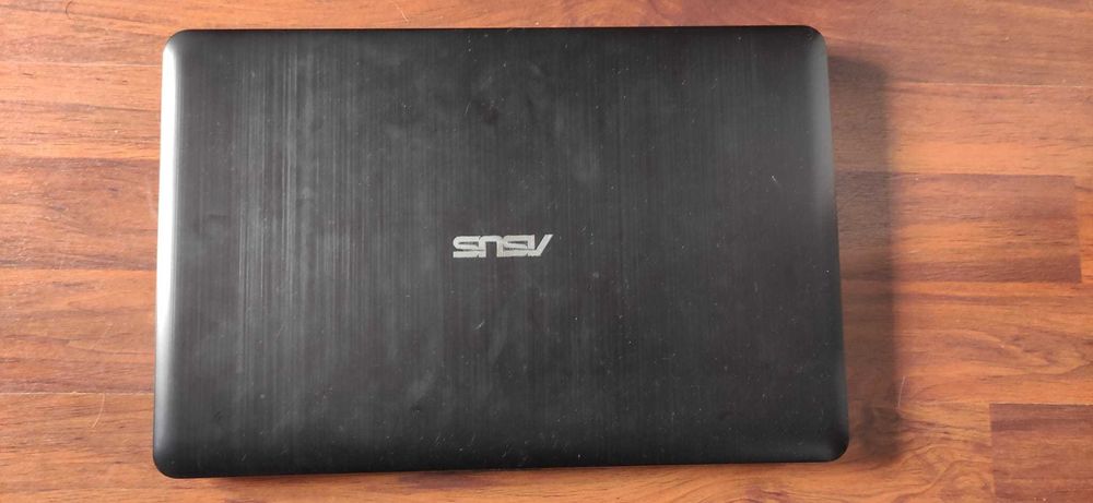 Portátil Asus A540L com SSD 256 gbs