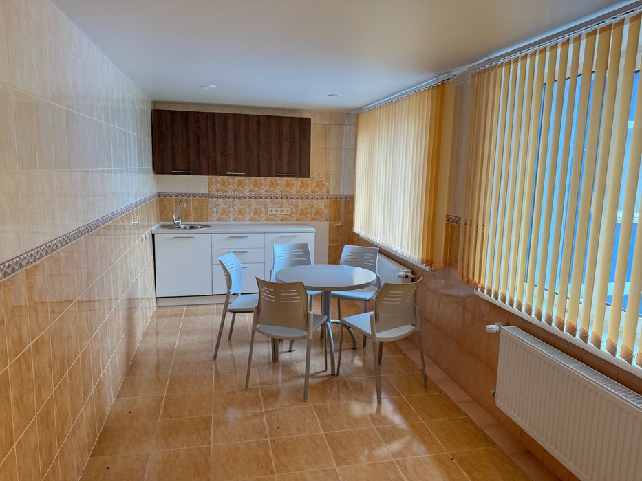 Здам офіс з ремонтом і меблями