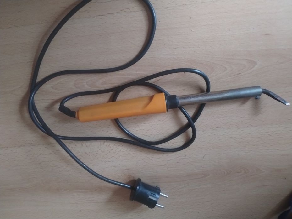 Lutownica 220 V 60 W