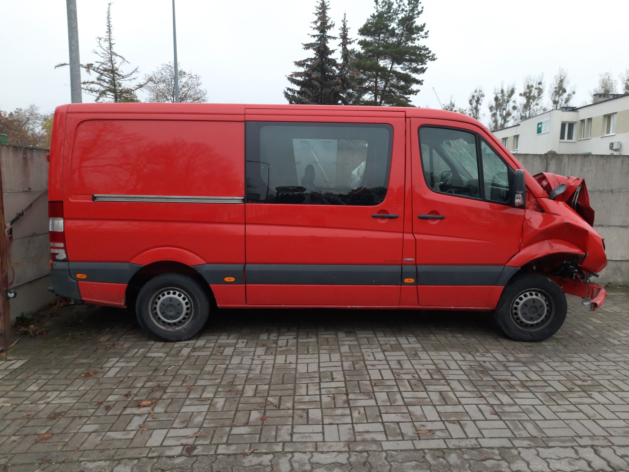 SPRINTER 906 Drzwi Tyl Stan BDB