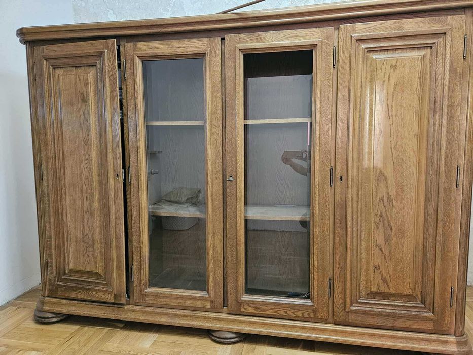 Sprzedam drewnianą komodę