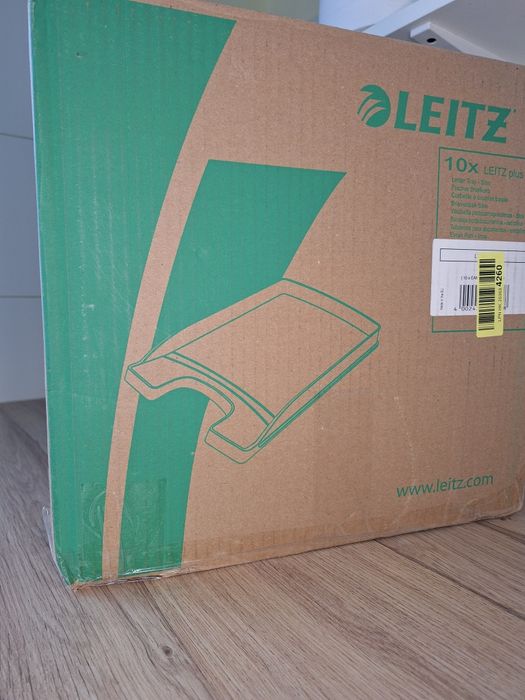 Zestaw 8 płaskich koszy na listy Leitz Plus, przezroczysty, A4 kuwety
