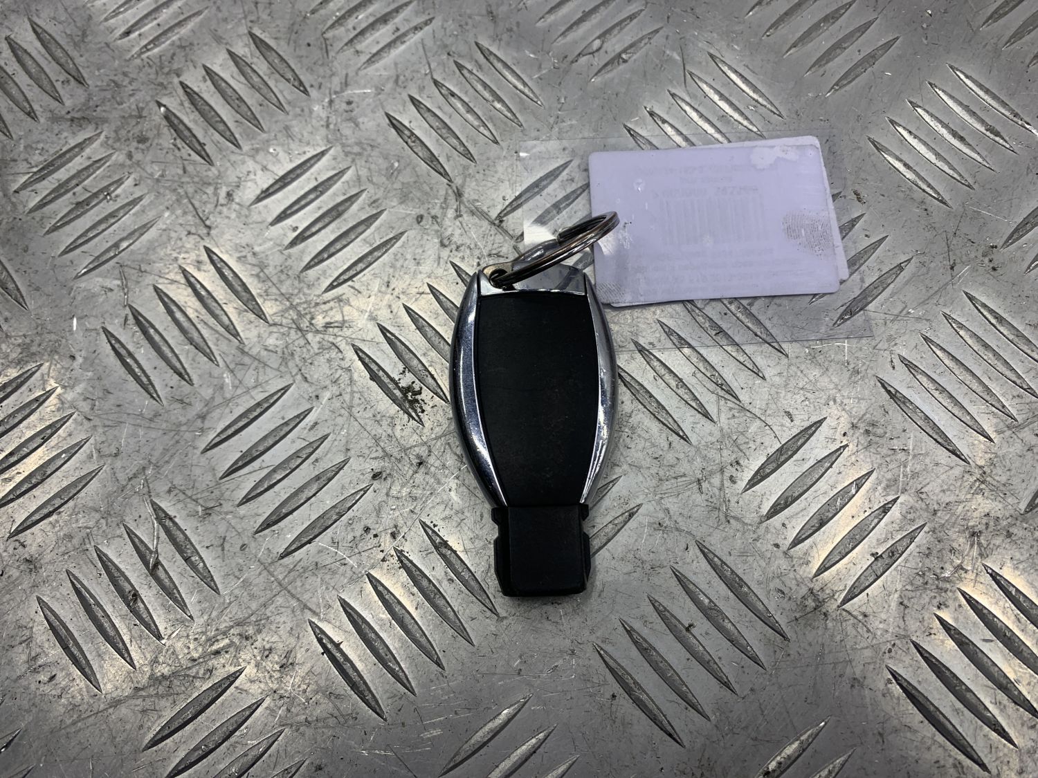 Ключ зажигания A0007669606 для Mercedes Benz X166 GL-Klasse GL 2012-20