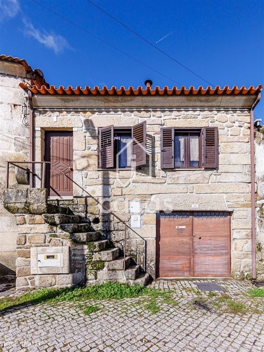 Moradia em Banda T2 Venda em Adoufe e Vilarinho de Samardã,Vila Real