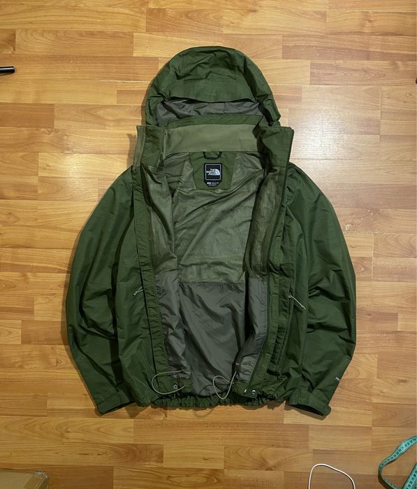 (M) THE NORTH FACE Зеленая курточка на мембране весенняя осенняя tnf