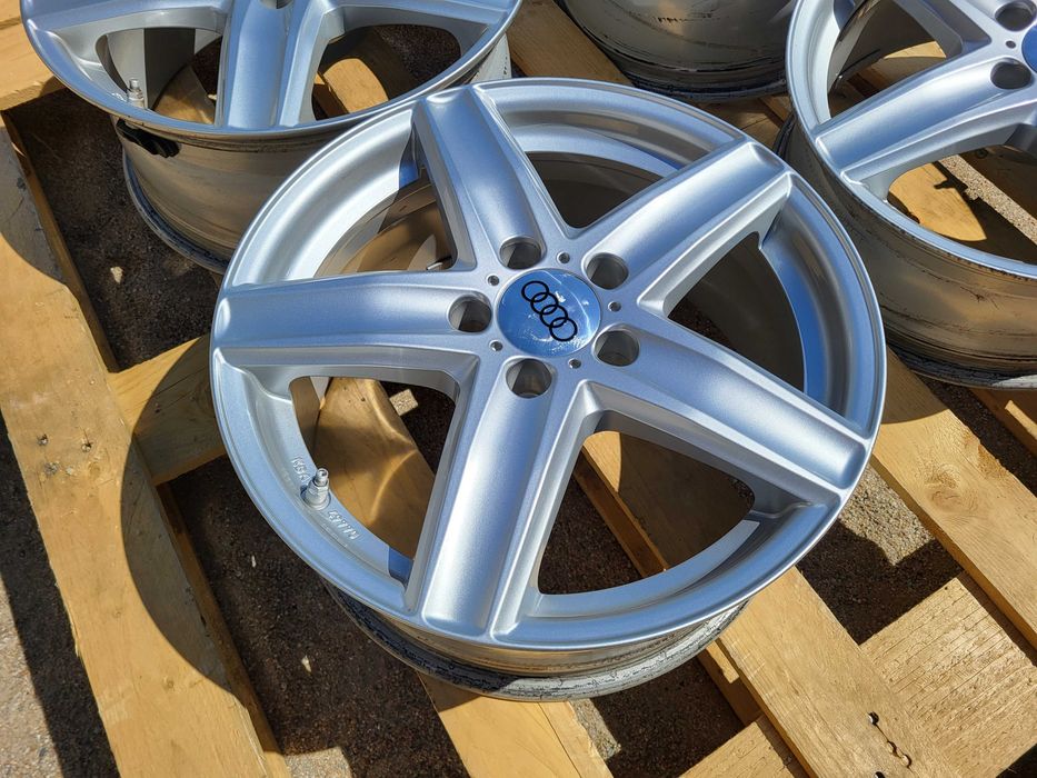 [909] Felgi aluminiowe 17 Cali 5x112 ET35 AUDI A3 A4 A6 + CZUJNIKI
