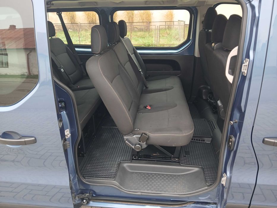 Renault Trafic 1.6 ,125 KM 9-osób,