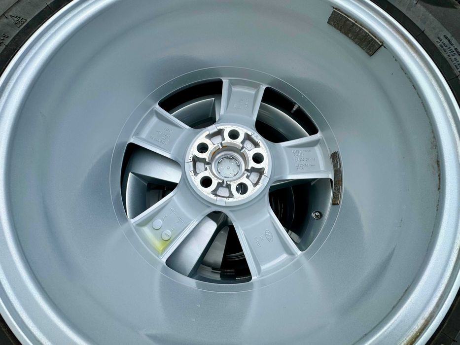 Alufelgi Land Rover NEW DEFENDER Oryginalne Zimowe 20 Jak NOWE!