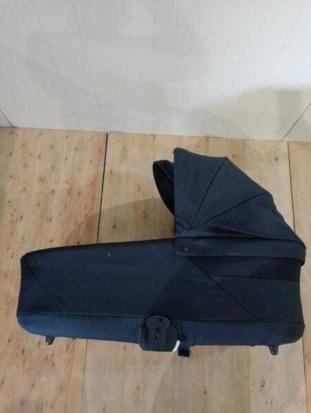 [ OUTLET] Cybex Gondola do Balios/Talos S Lux Moon Black 2023