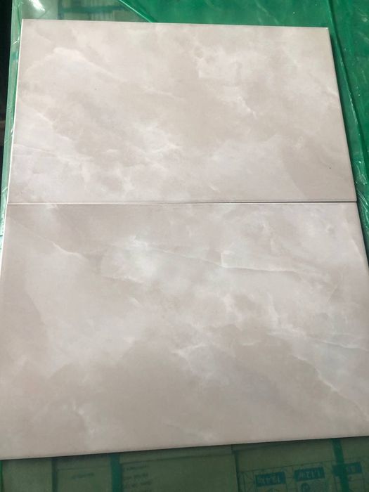 Глянцева Настінна Плитка на фартух, кухню Бежева 25х40 см