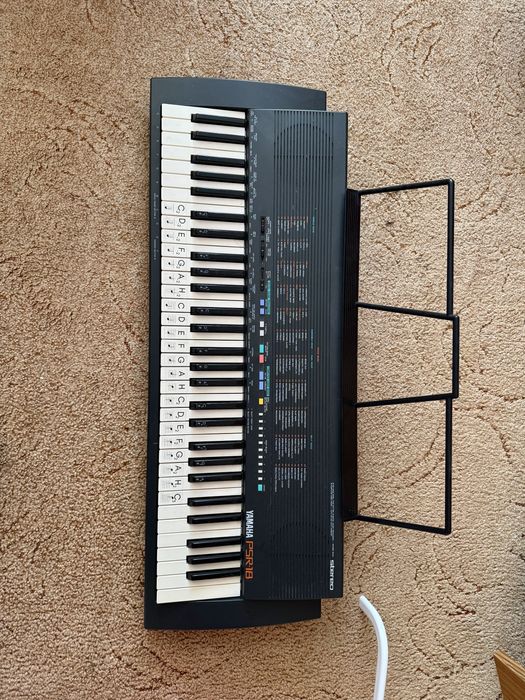 Keyboard yamaha PSR - 18
