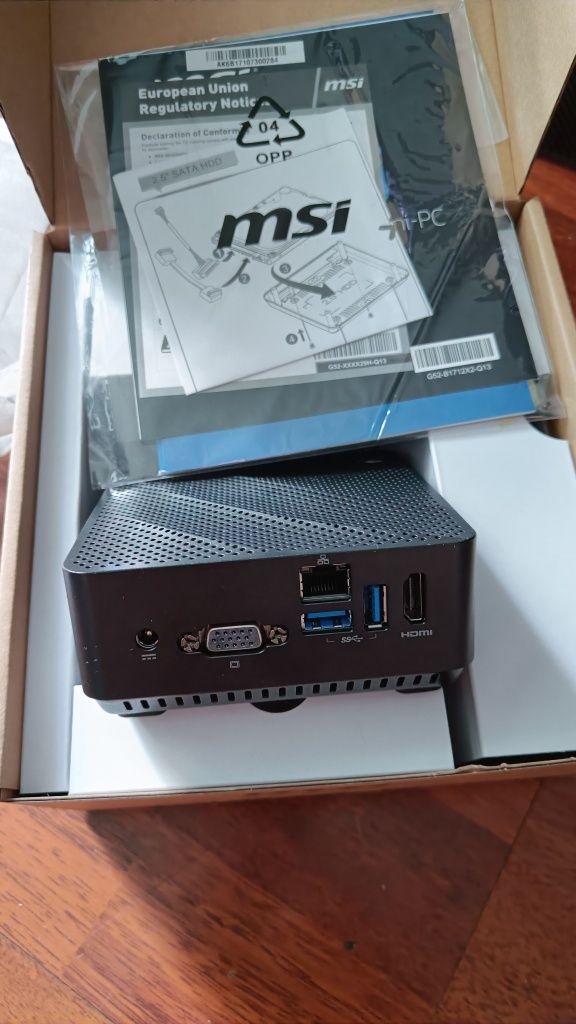 Mini komputer MSI Cubi N Intel N4000