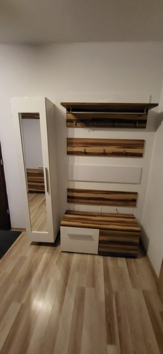 Zestaw do przedpokoju, wieszak, szafka