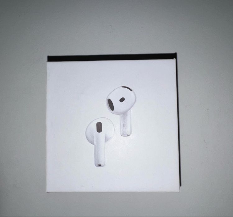 Airpods 4 c/cancelamento de ruído