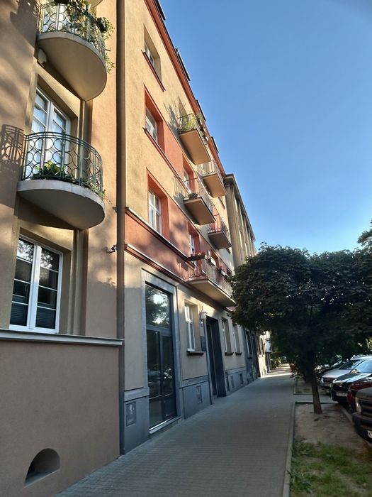 Mieszkanie | kamienica | 3 pokoje | kuchnia | 2balkony | piwnica