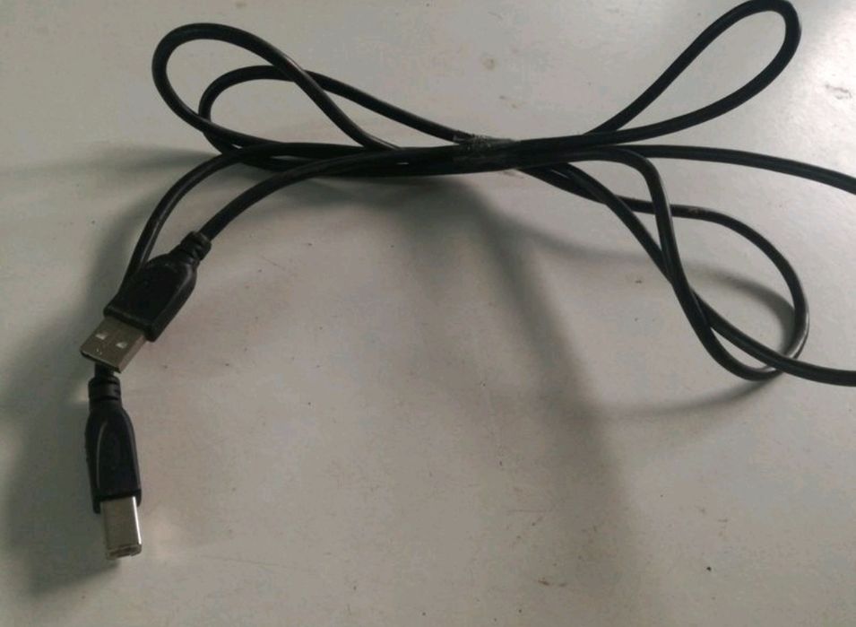 5 Cabos de TV e Computador
