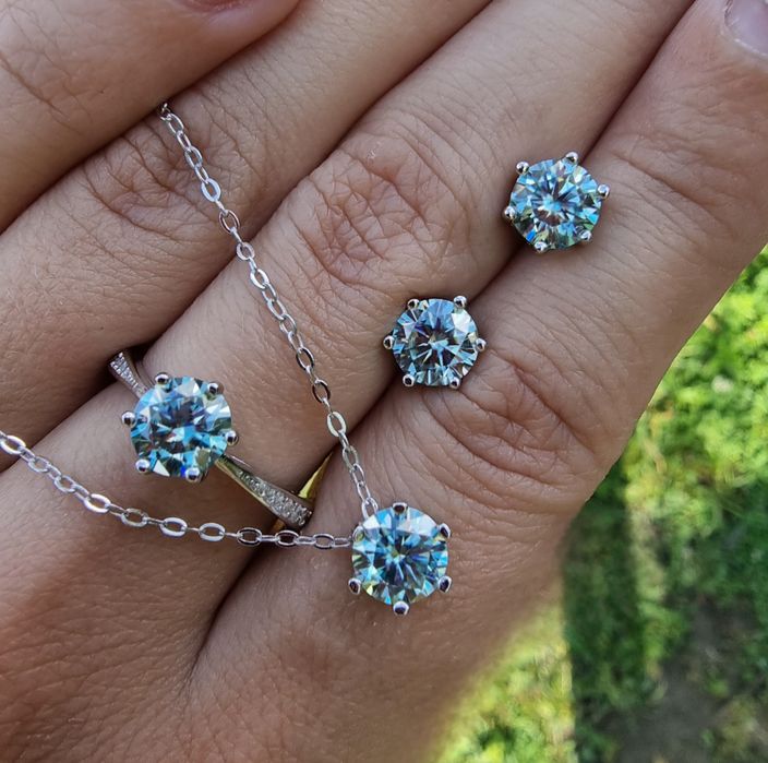 Набір з діамантами різні кольори Муасаніт сережки каблучка кулон