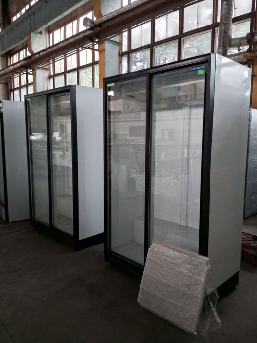 Холодильна шафа-купе для напоїв