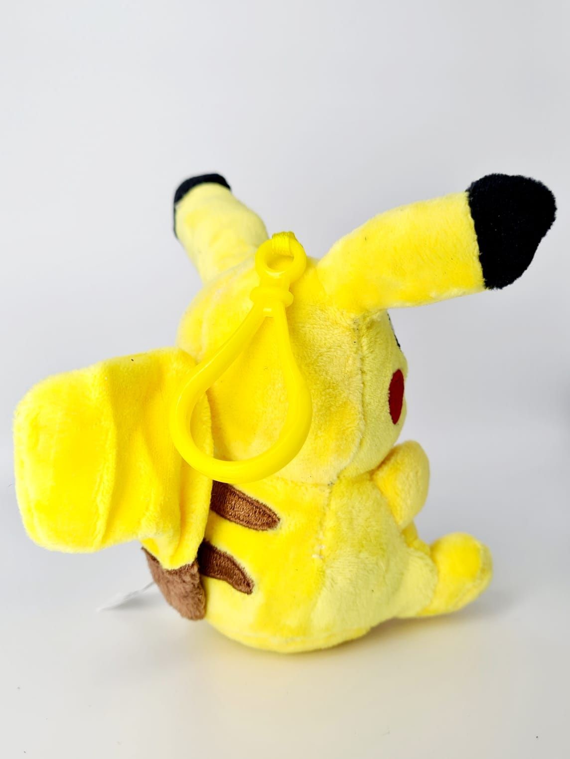 Nowy pluszowy brelok breloczek zawieszka do kluczy Pikachu z Pokemon