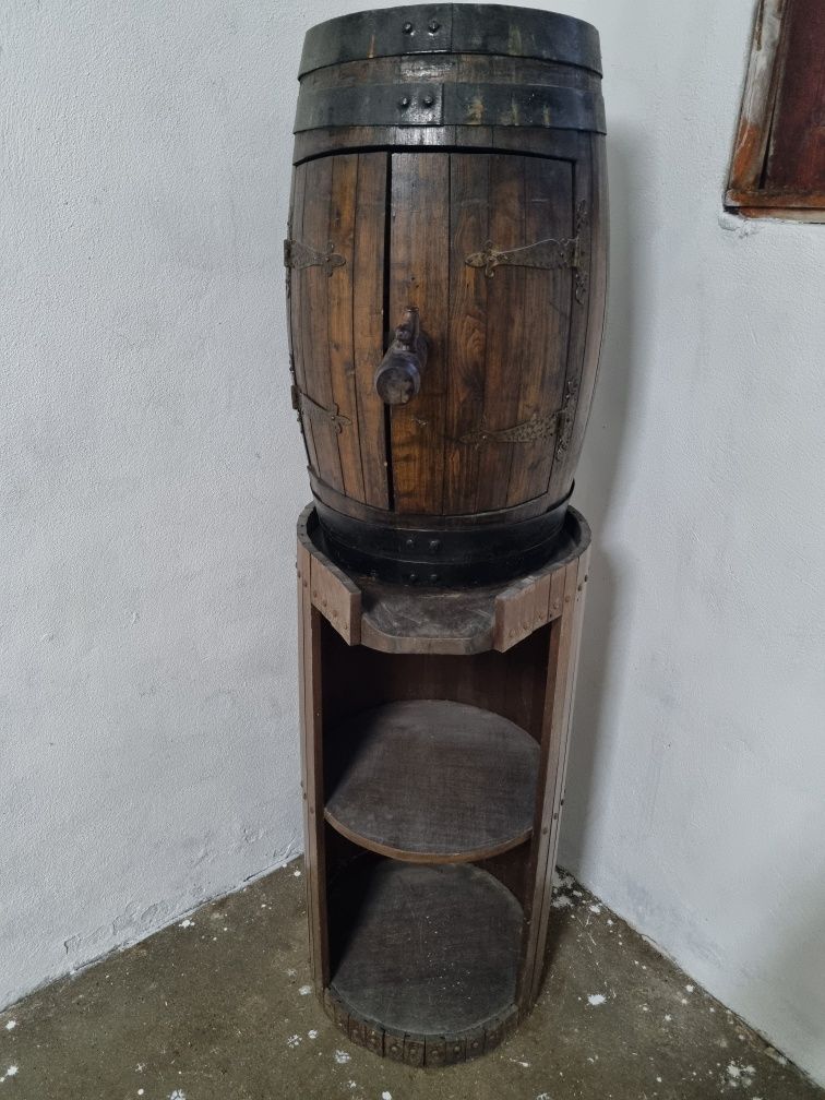 Pipas Bar decoração