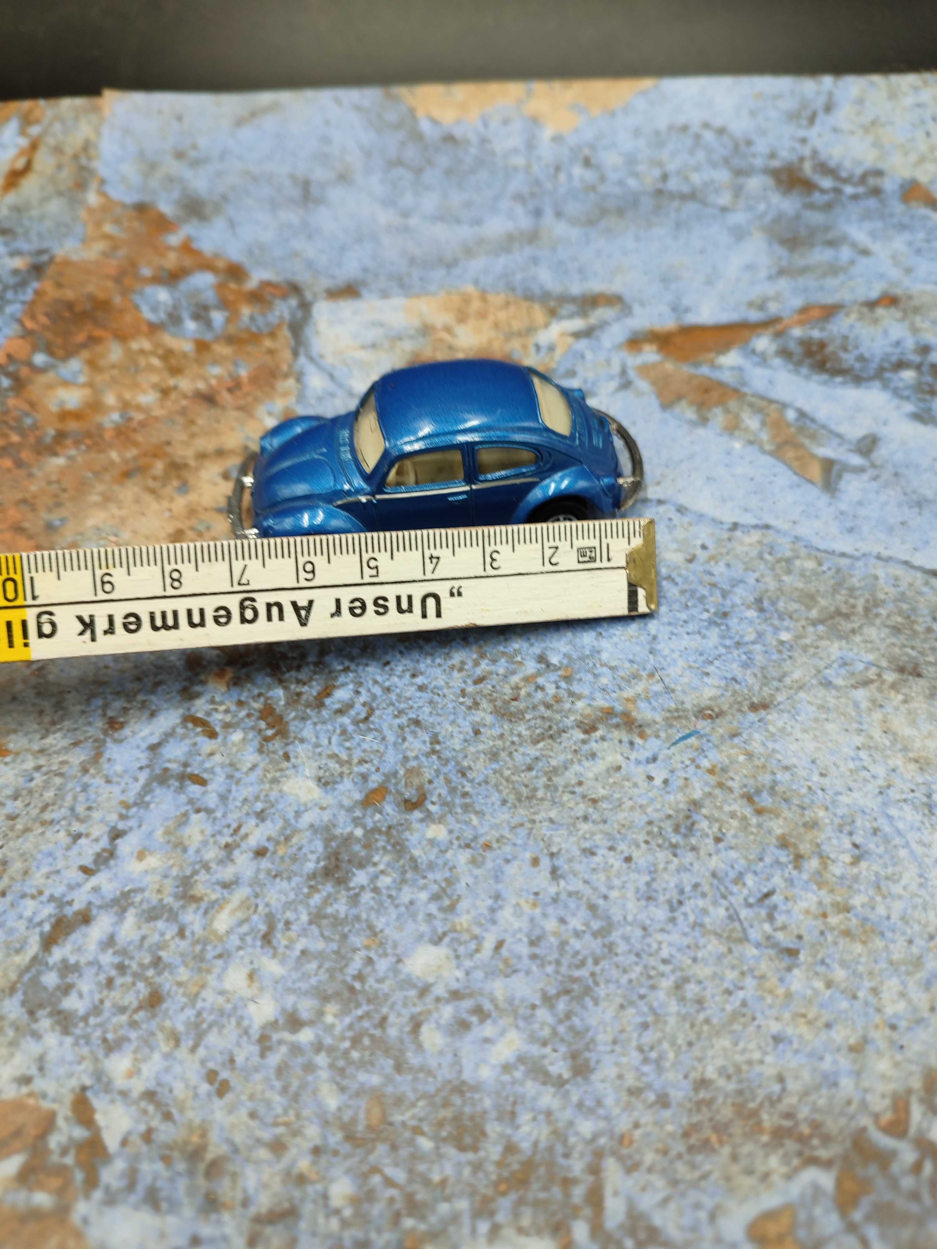 Resorak - Autko - VW Garbus -kolekcjonerski  3167