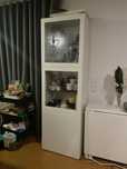 Armário branco IKEA com 3 portas