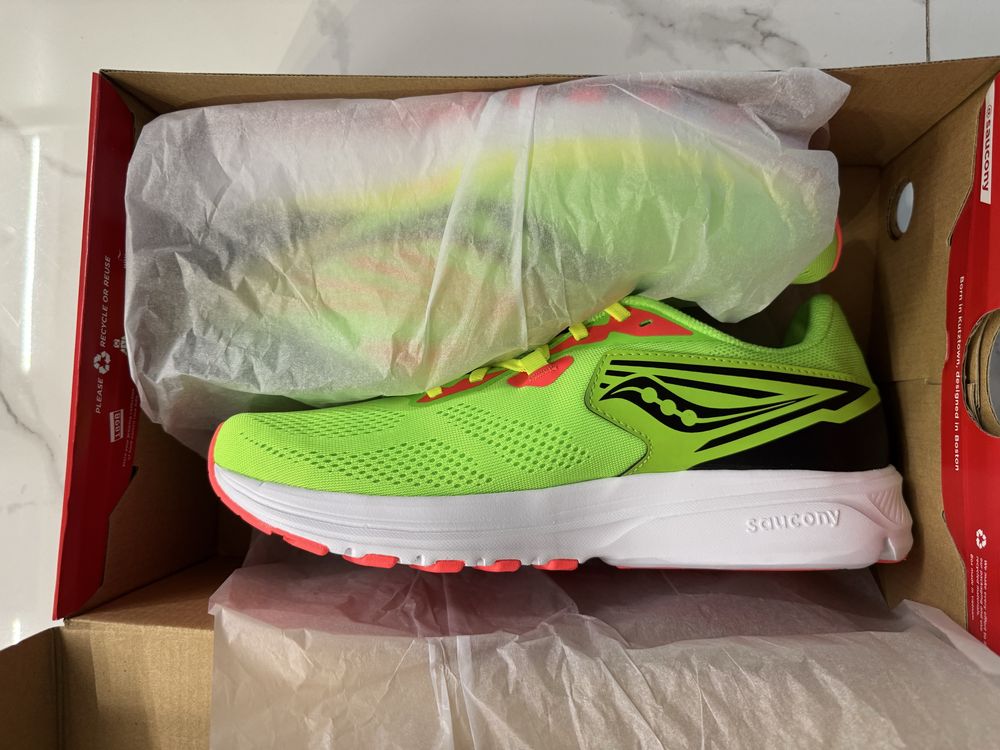 Buty biegowe Saucony MUNCHEN 5 - 44,5. NOWE!!