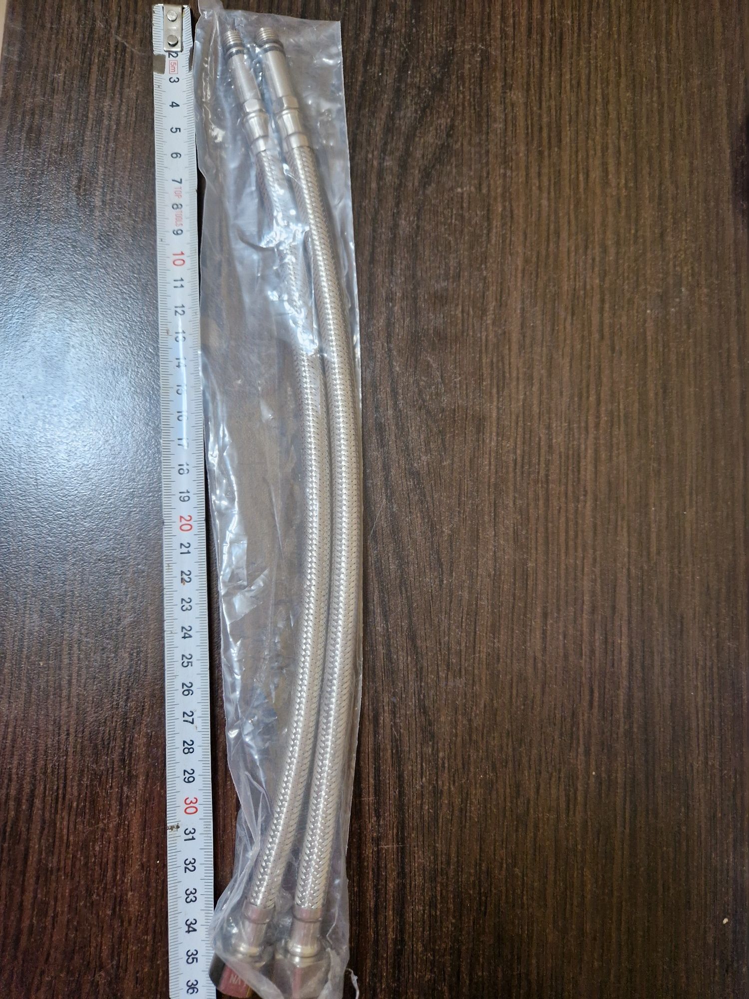Komplet węży hydraulicznych 35 cm  do podłączenia baterii kranu zlewu
