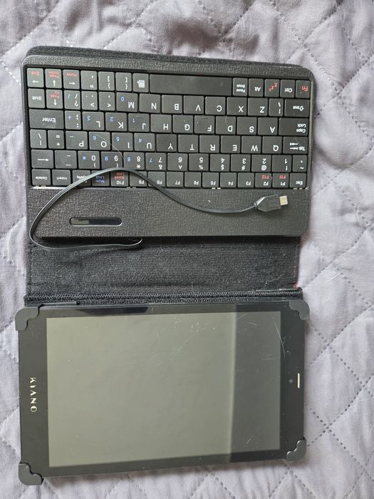 Tablet Kiano 8 3GR używany