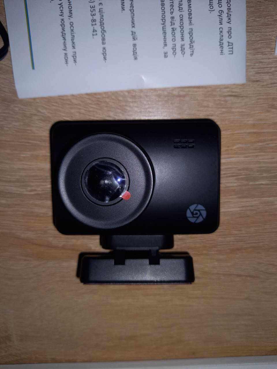 Видеорегистратор Globex GE-303R