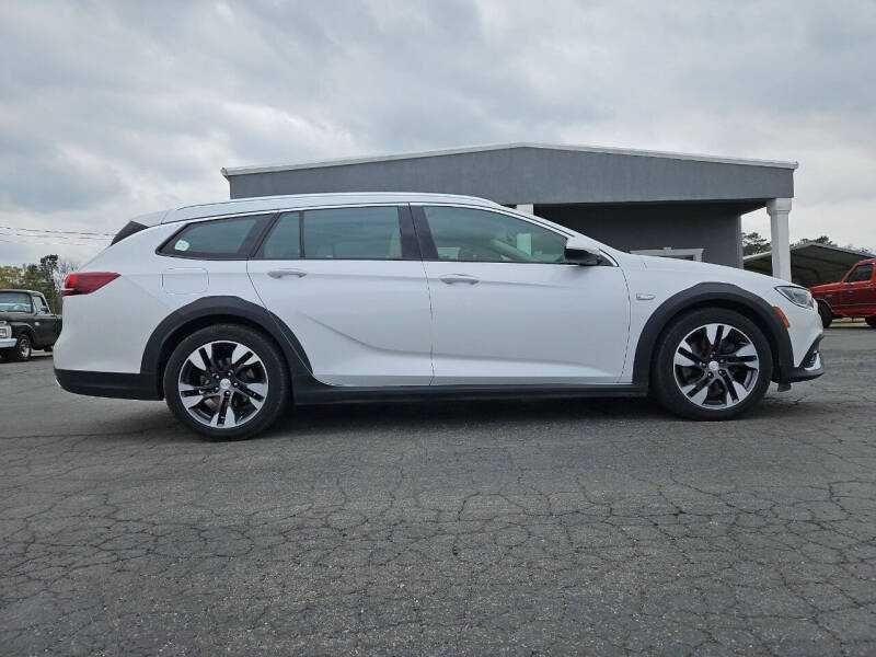 2018 Buick Regal TourX