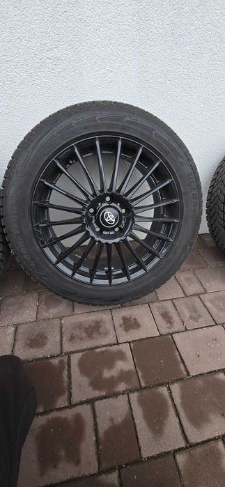 Koła zimowe 215/55/17 AEZ 17 cali good year ultra grip