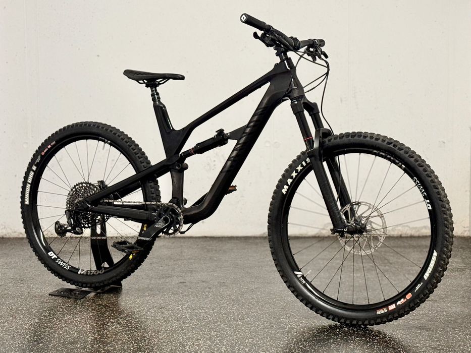 Canyon Spectral CF7 jak NOWY 2020 L 27,5 DT Swiss RS Pike Deluxe