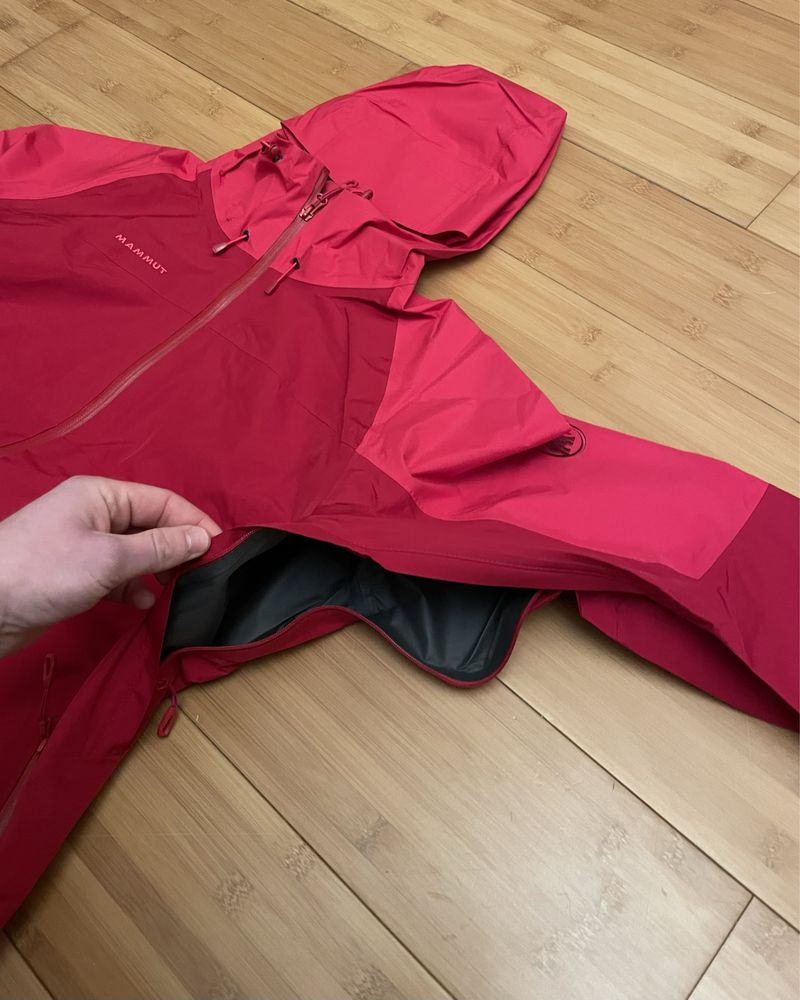 Куртки Mammut gore-tex трекінгові жіночі outdoor мембрана штурмова NEW