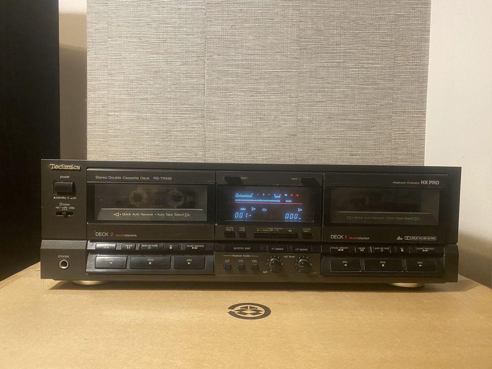 Magnetofon Technics RS-TR555