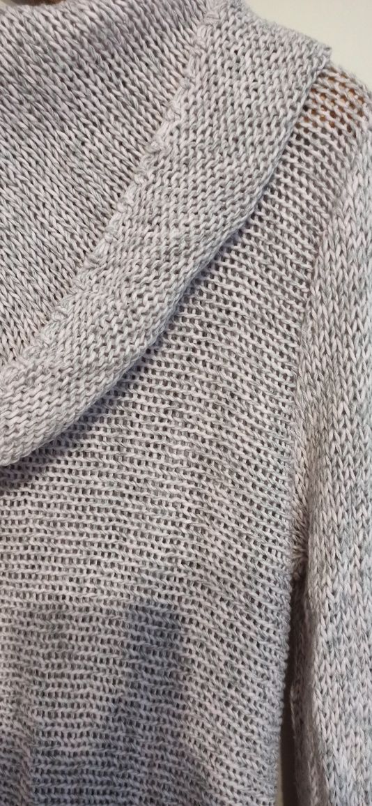 Sweter gruby przyjemny do karmienia rozm L