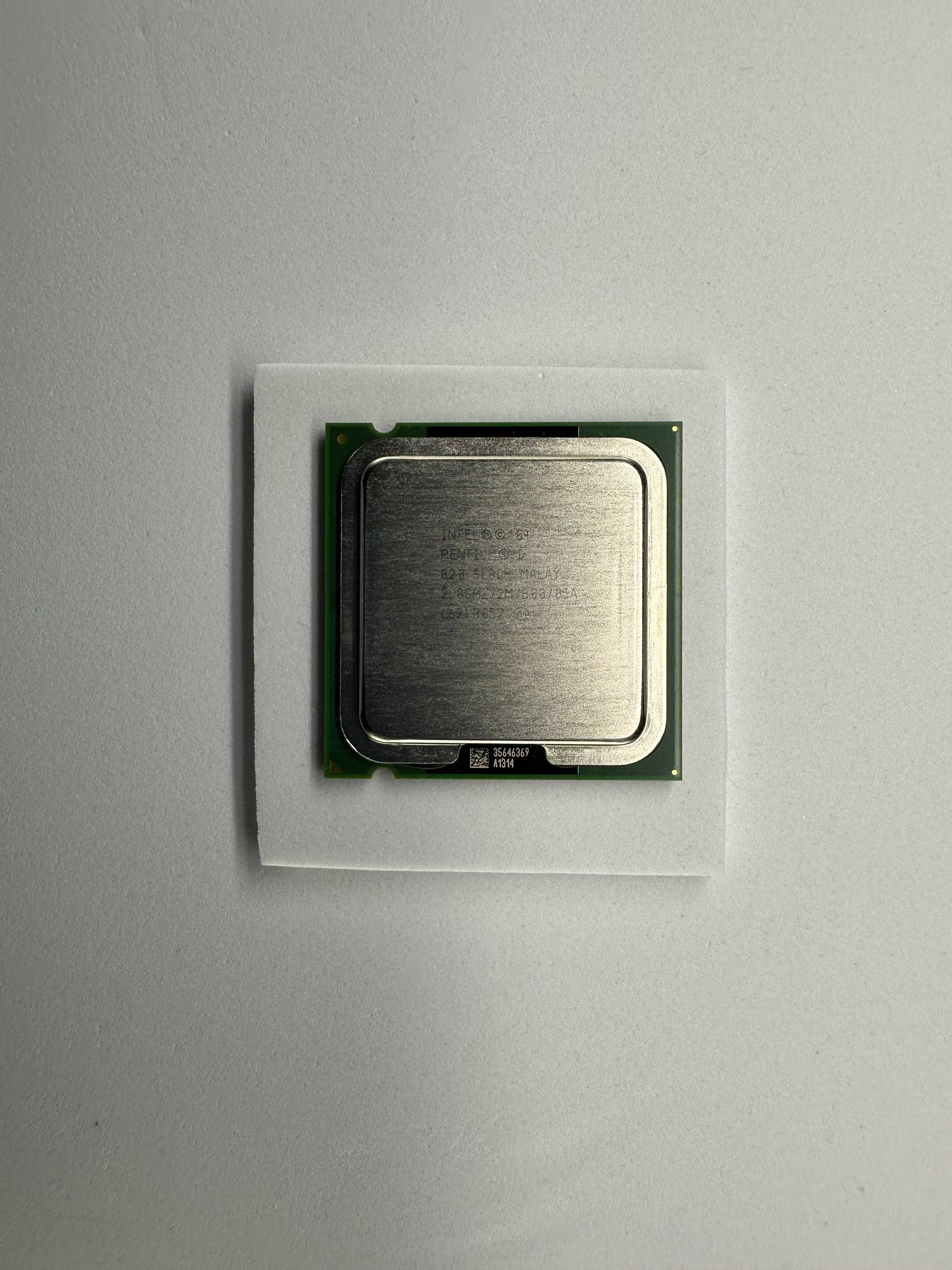 Процессор INTEL PENTIUM D820 2.8GHZ/2M/800 (SL8CP) s775 Tray