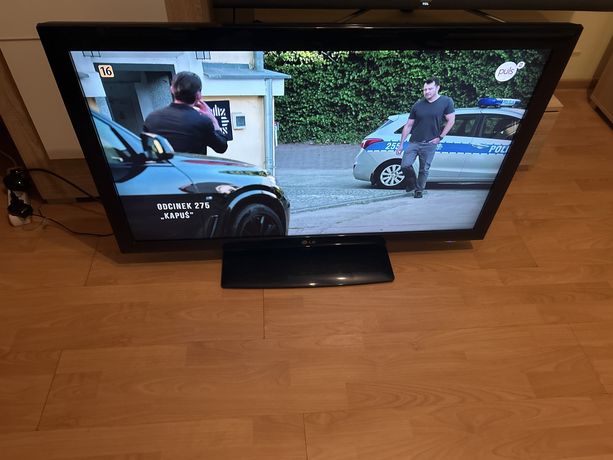 Telewizor LG 42 cale Full HD z pilotem sprawny