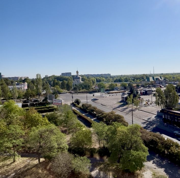4 кімн квартира з панорамним видом та паркомісцем