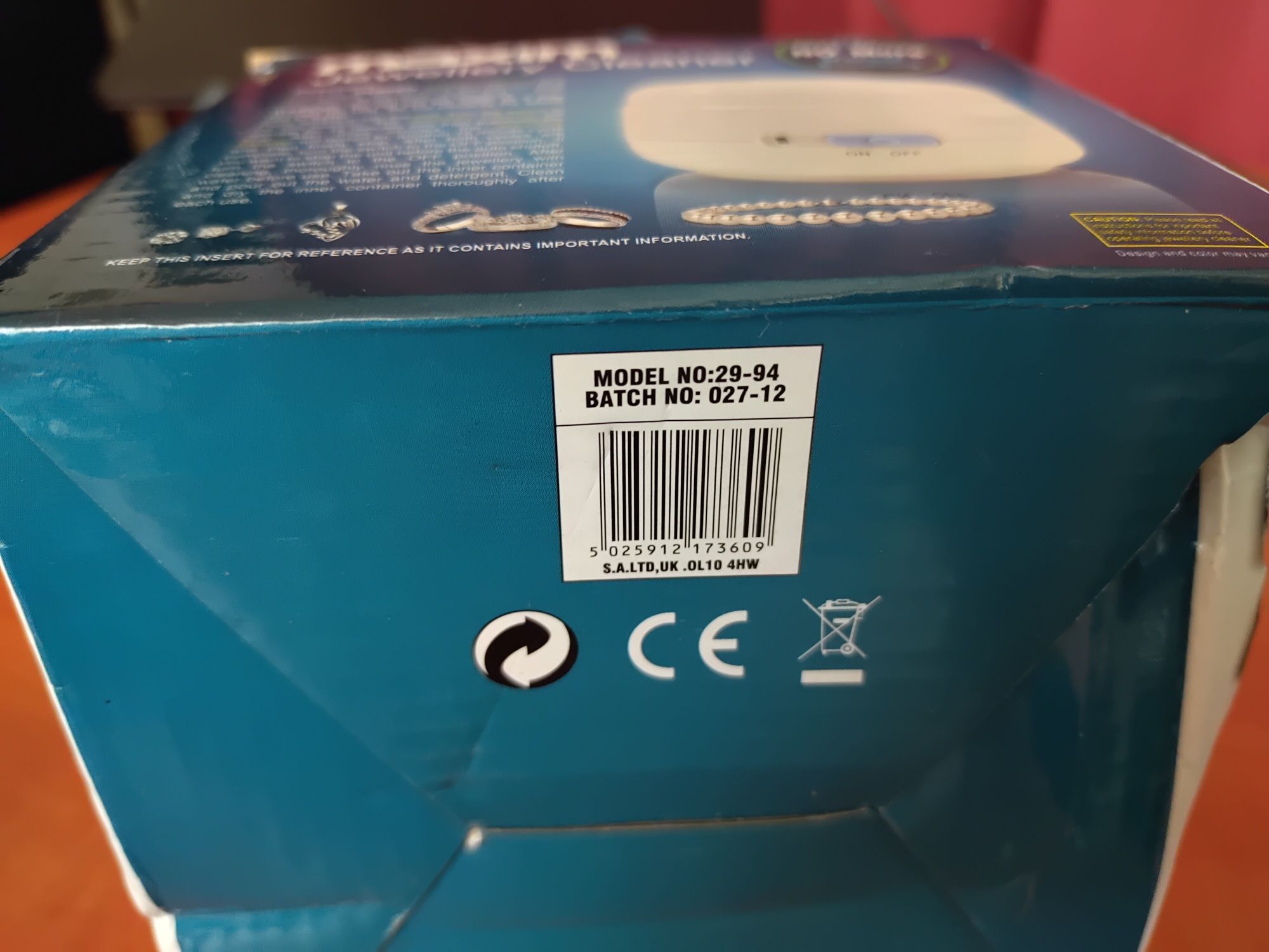 Urzadzenie do czyszczenia bizuterii