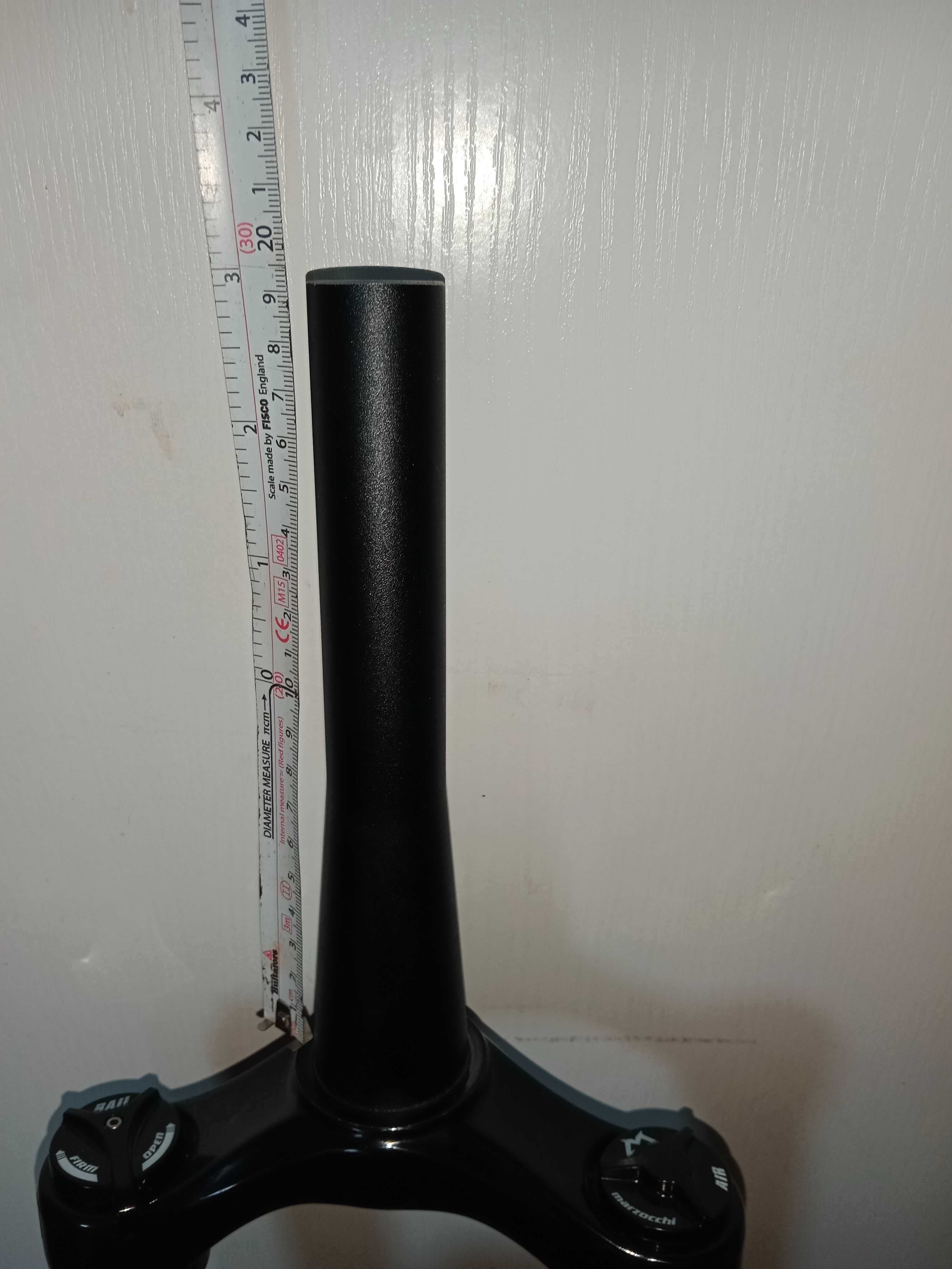 Marzocchi Bomber Z2 29- 140mm Rail