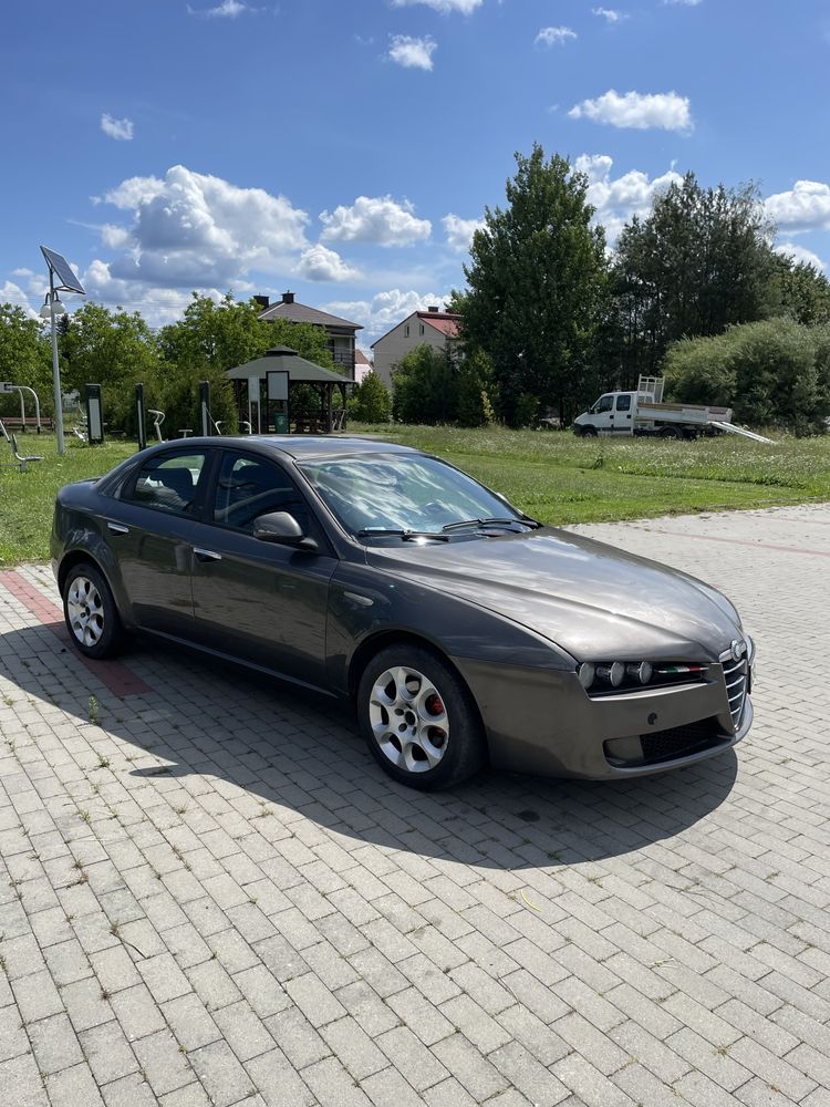Samochód auto Alfa Romeo 159 1.9 JTDm 120km 8v 2007r