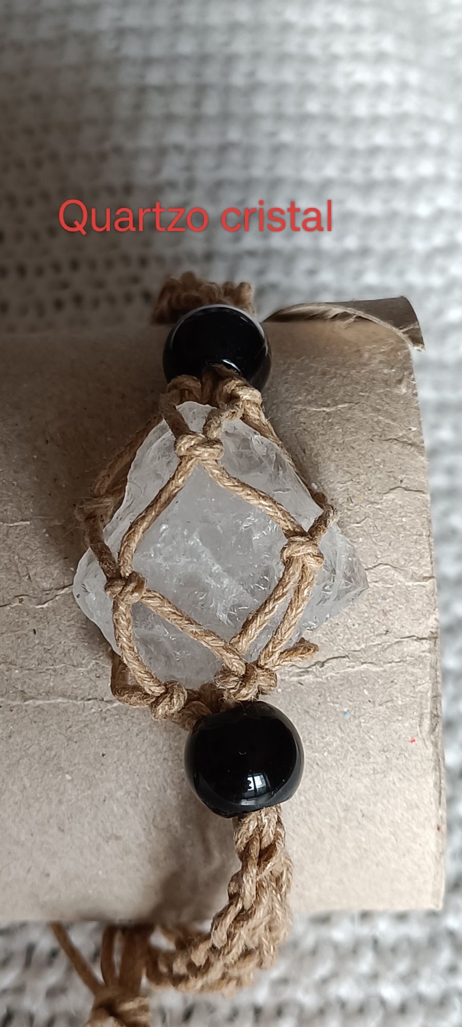 Pulseiras com pedras naturais