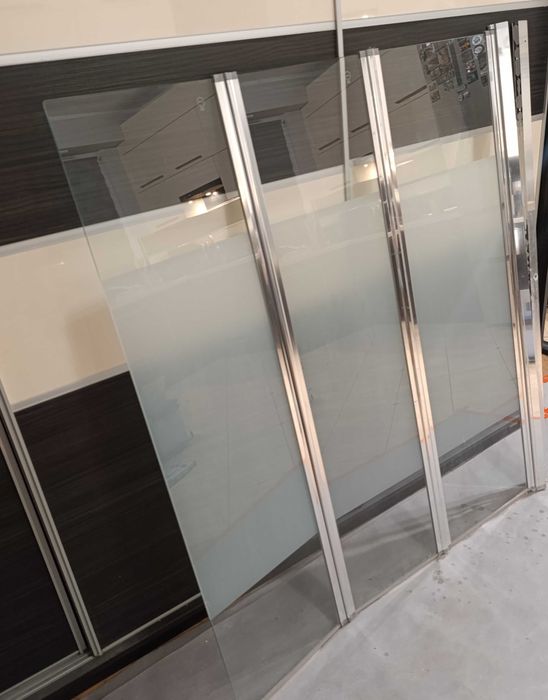 Parawan nawannowy trzyskrzydłowy skladany