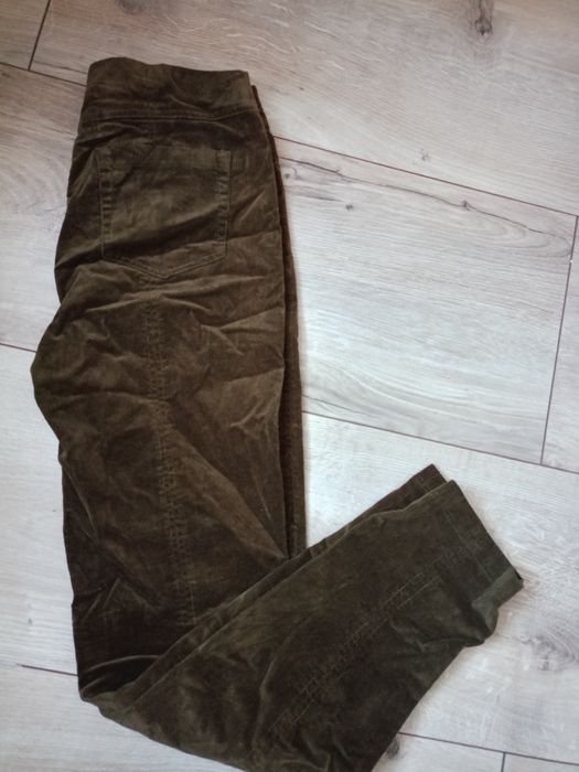 Spodnie damskie .