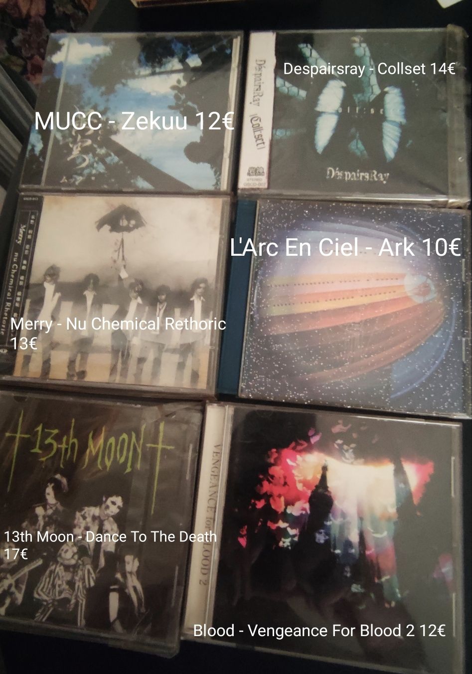 Vários discos de Visual Kei, J-Rock Moi Dix Mois, dir en grey, Japão