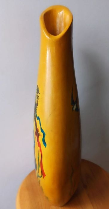 Деревянно-декоративная ваза ручной работы в украинском стиле