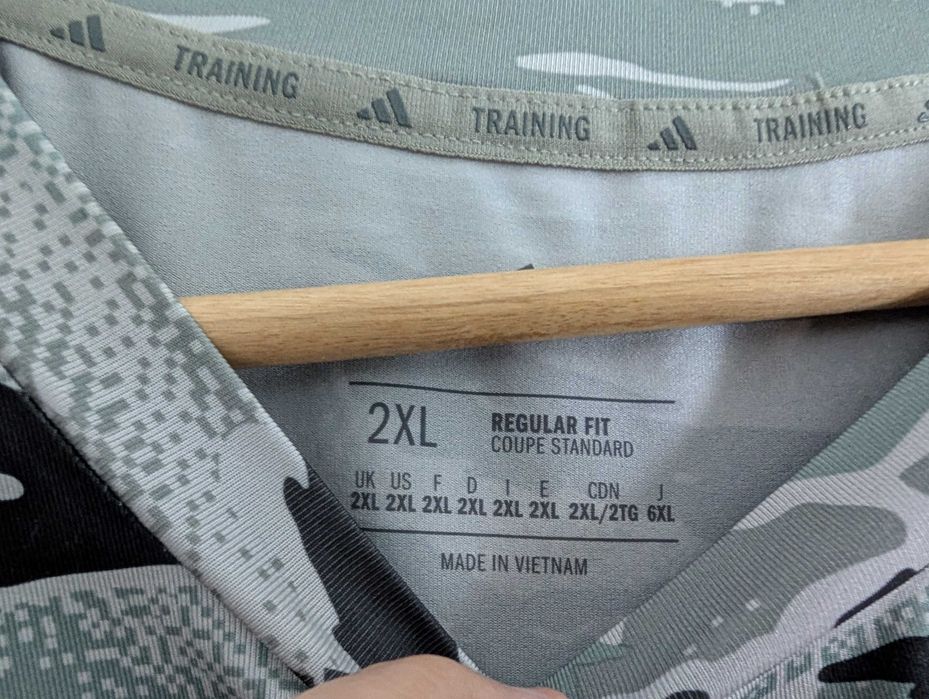 T-shirt Adidas (XXL)