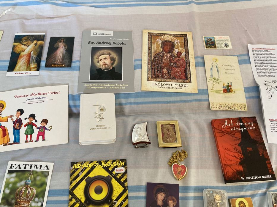 Dewocjonalia różne