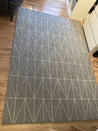 Duży dywan Agata Meble Stiarna 160x 230
